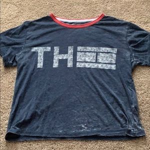 tommy hilfiger cropped tshirt size small